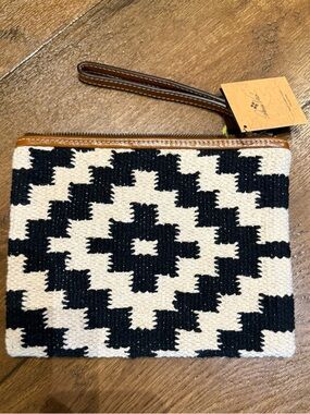 Patricia Nash Black and Cream Woven Wristlet